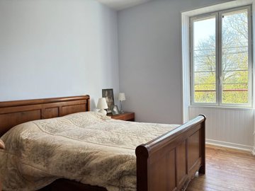 f46fa0f97b35c8d83e35a67a4f720cb14f9331525e409