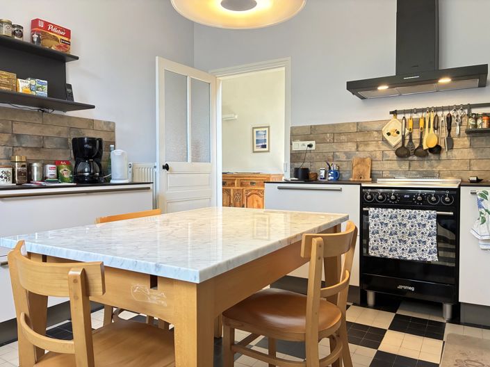 Image No.4-3 Bed Village House for sale