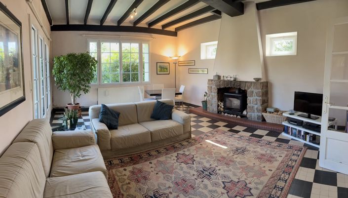 Image No.6-3 Bed Village House for sale