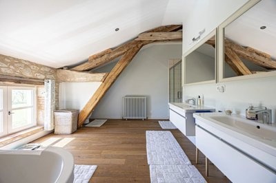 7fabf8161374b1d00051e19f0a067823d5bb88b59b300