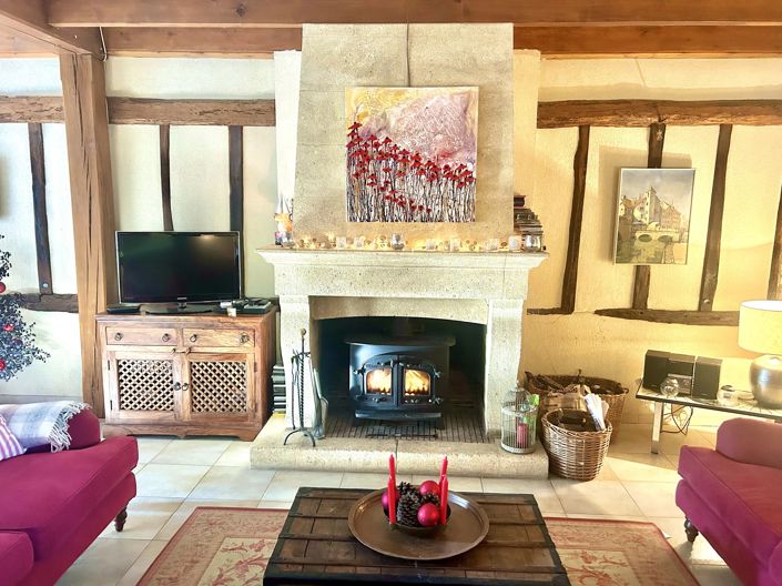 Image No.12-4 Bed House for sale