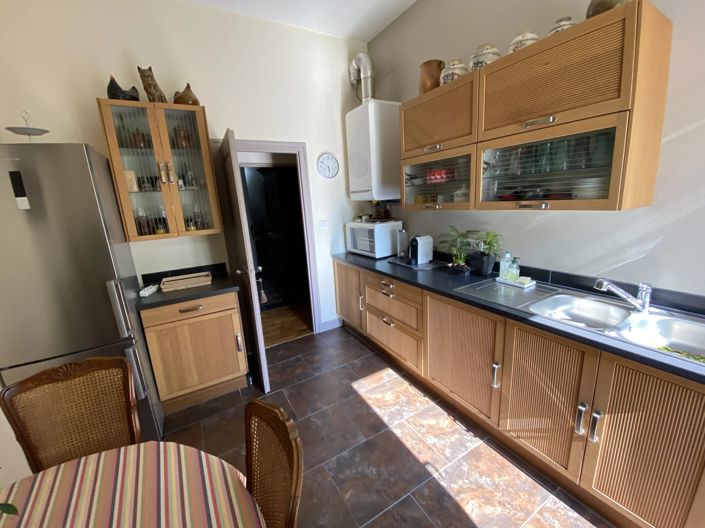 Image No.6-2 Bed House for sale