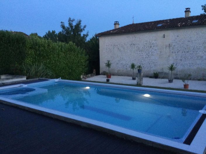 Image No.2-Maison de 6 chambres à vendre à Saint-Fort-sur-Gironde