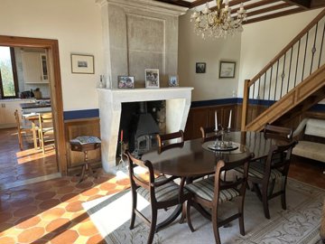 3293102efaadd4eb1937697ab0bbea513c1b146a2a403