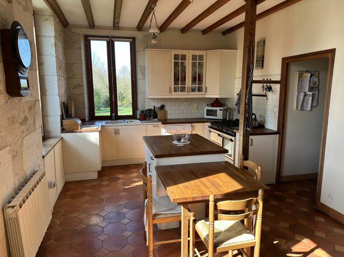 Image No.5-Maison de 6 chambres à vendre à Saint-Fort-sur-Gironde