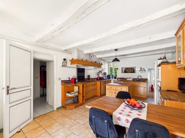 db2a8ac22f2054daaca13decfe702a0db2a0670894200