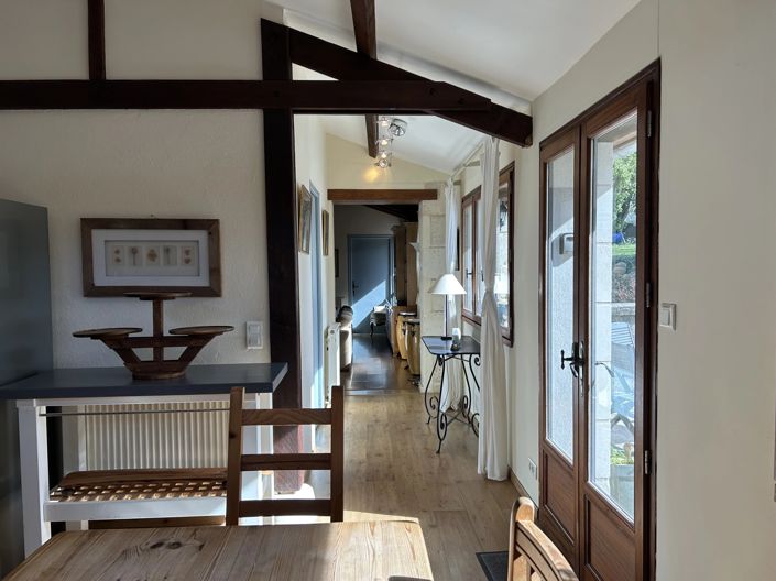 Image No.12-6 Bed House for sale