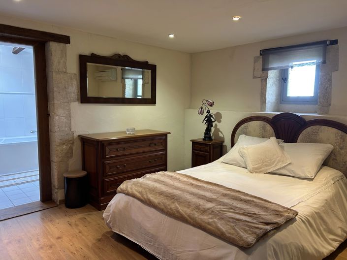 Image No.13-6 Bed House for sale