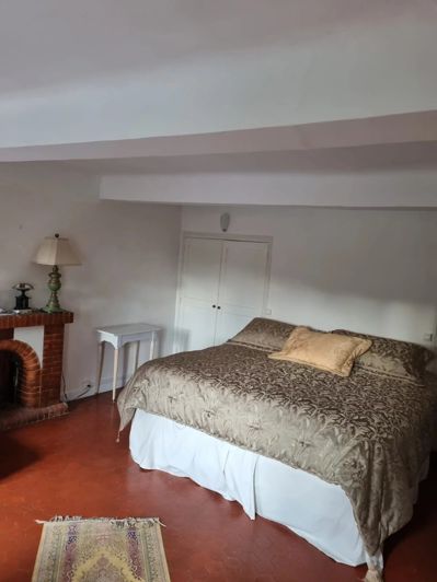 Image No.13-8 Bed House for sale