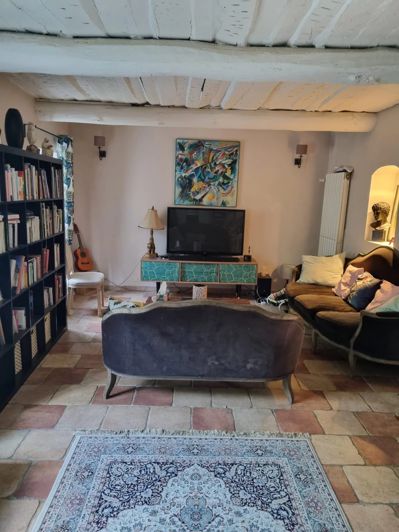 Image No.14-8 Bed House for sale