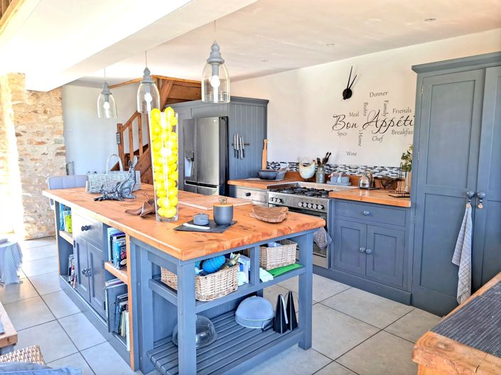 Image No.10-4 Bed House for sale