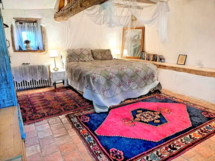 Image No.6-4 Bed House for sale