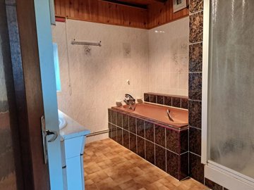 fac400631f75db3a46e29a84a39013c2c7f2609d23409