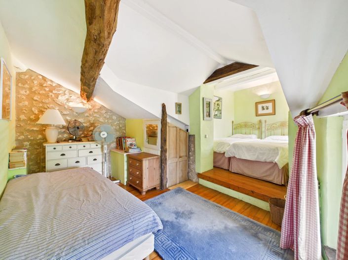 Image No.15-5 Bed House for sale