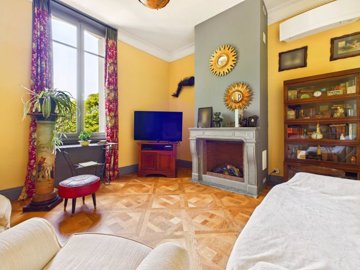 70eab406472f1c86150498311591170a23abfbf7eb200