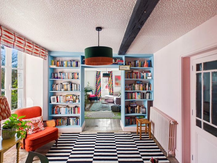 Image No.12-6 Bed House for sale