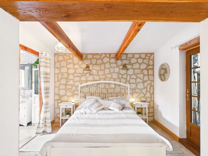 Image No.7-3 Bed Village House for sale