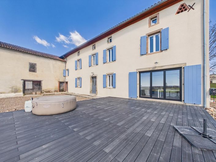 Image No.2-5 Bed House for sale