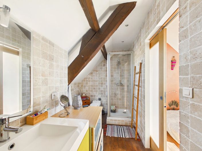 Image No.12-4 Bed House for sale