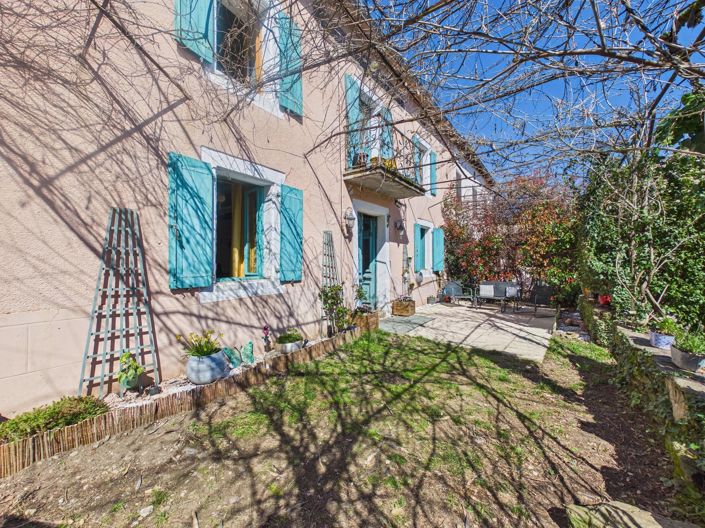 Image No.2-4 Bed House for sale