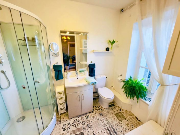 Image No.8-Maison de village de 1 chambre à vendre à Saint-Saud-Lacoussière