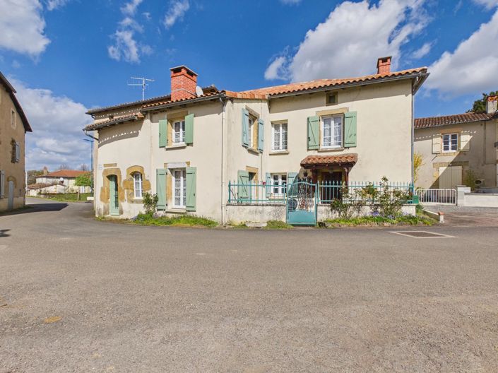 Image No.2-3 Bed Village House for sale