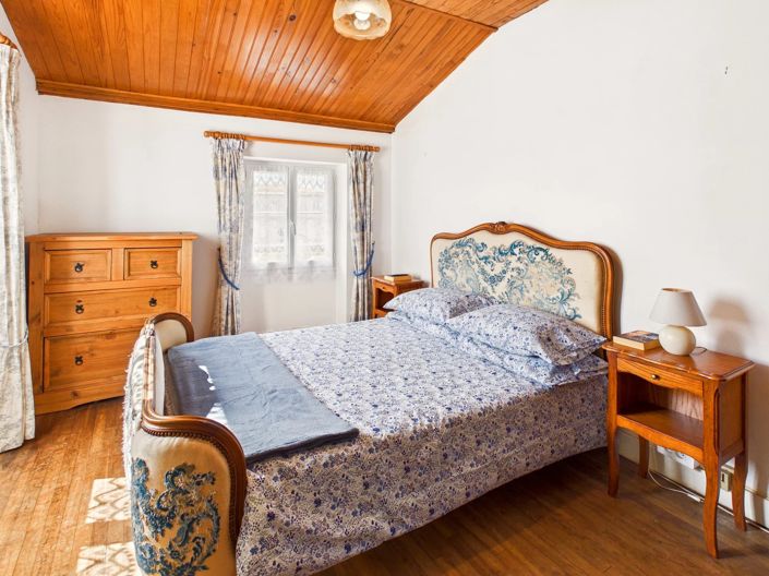 Image No.7-3 Bed Village House for sale