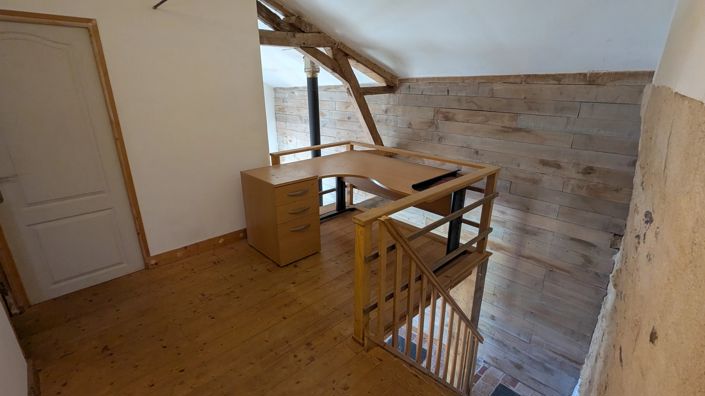 Image No.7-2 Bed Village House for sale