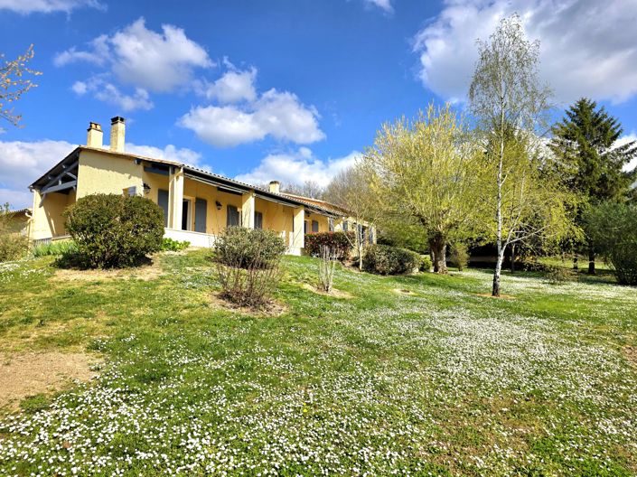 Image No.12-4 Bed Village House for sale