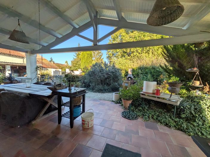 Image No.9-7 Bed House for sale