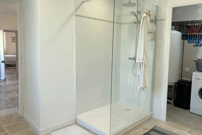 Image No.10-4 Bed House for sale