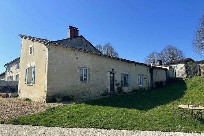 Image No.2-4 Bed House for sale