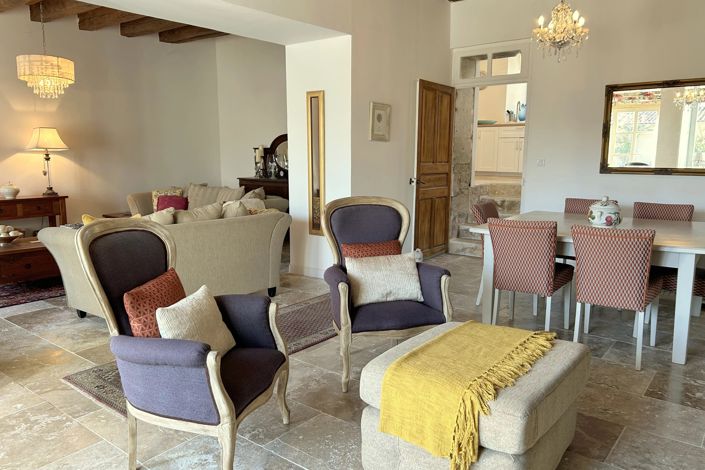 Image No.3-4 Bed House for sale