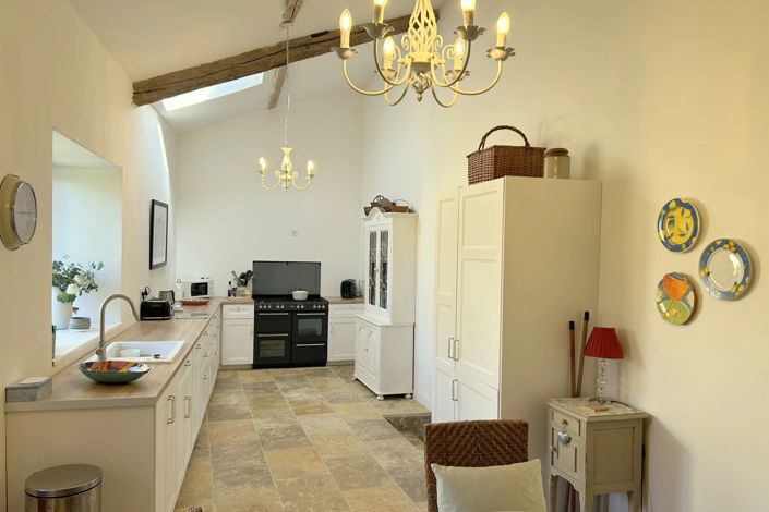 Image No.5-4 Bed House for sale