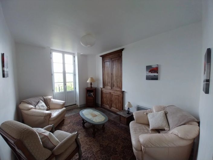 Image No.3-1 Bed Village House for sale