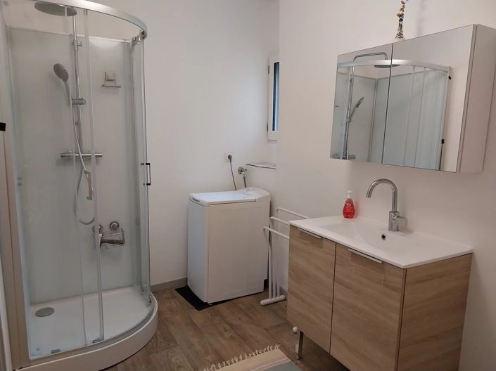 Image No.7-1 Bed Village House for sale