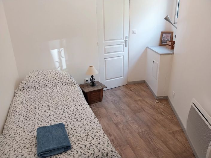 Image No.8-1 Bed Village House for sale