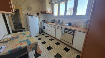 a7ff7162683bd7b8f10b5de7488c840984cf89f383403