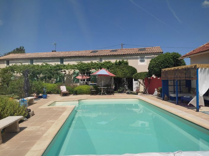 Sainte-Foy-la-Grande, Village House