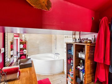 9e9f135febee48bfa6866cc17d74f4138774117343200