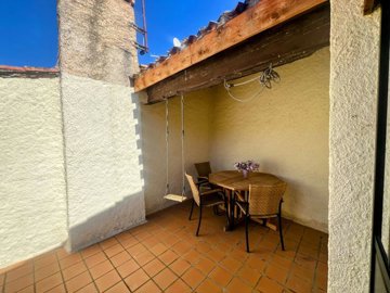 9ad9e4df73da602e48f455cba1670727e6bf3548f7403