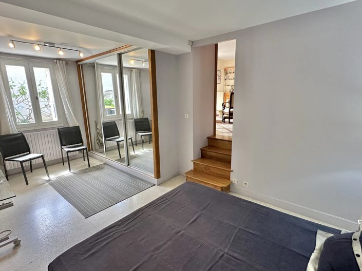 Image No.13-5 Bed House for sale