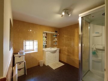 04c1289b650bdf9fbffe7718ae7d0ff496ff4a71dd326