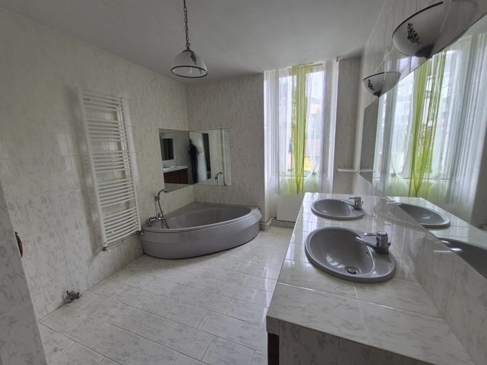 Image No.7-Maison de 4 chambres à vendre à Montaigu-de-Quercy