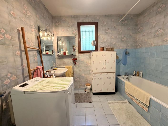 Image No.8-Maison de 2 chambres à vendre à Nanteuil-en-Vallée