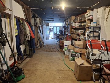 b315f19fdbfe60c4b50fee356db93241ca5b853b4a408