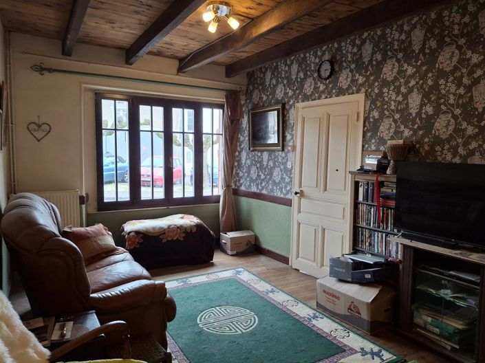 Image No.4-2 Bed House for sale