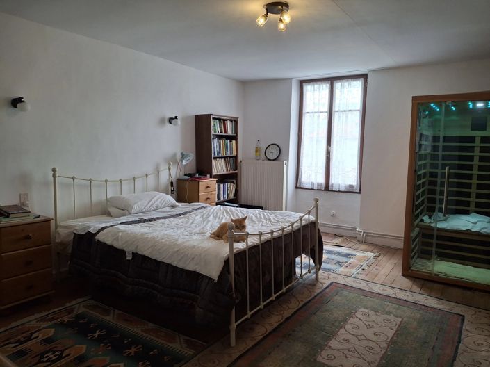 Image No.6-2 Bed House for sale