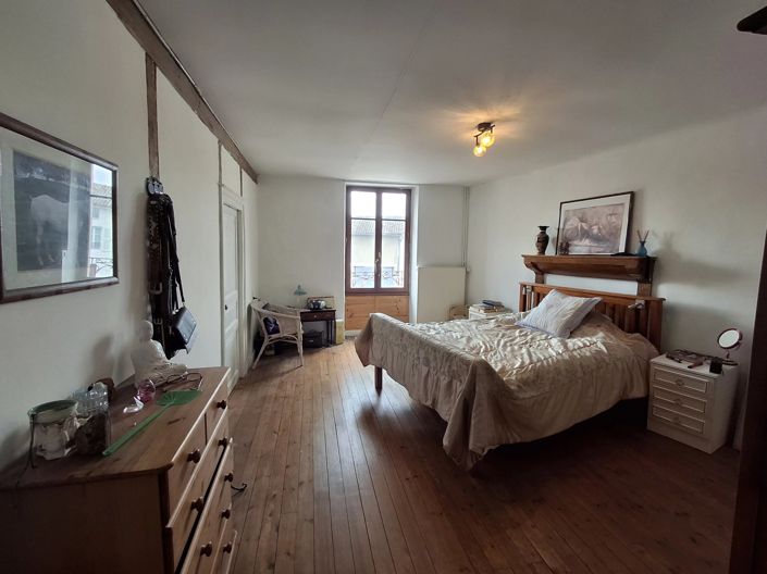 Image No.7-2 Bed House for sale