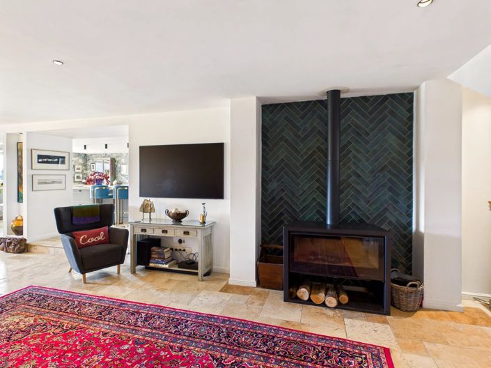 Image No.5-5 Bed House for sale